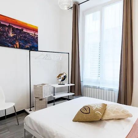 Acquario 5' Free Wifi & Netflix 