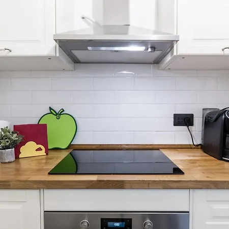Apartment Acquario 5' Free Wifi & Netflix 